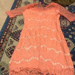 Mini dress with half sleeves